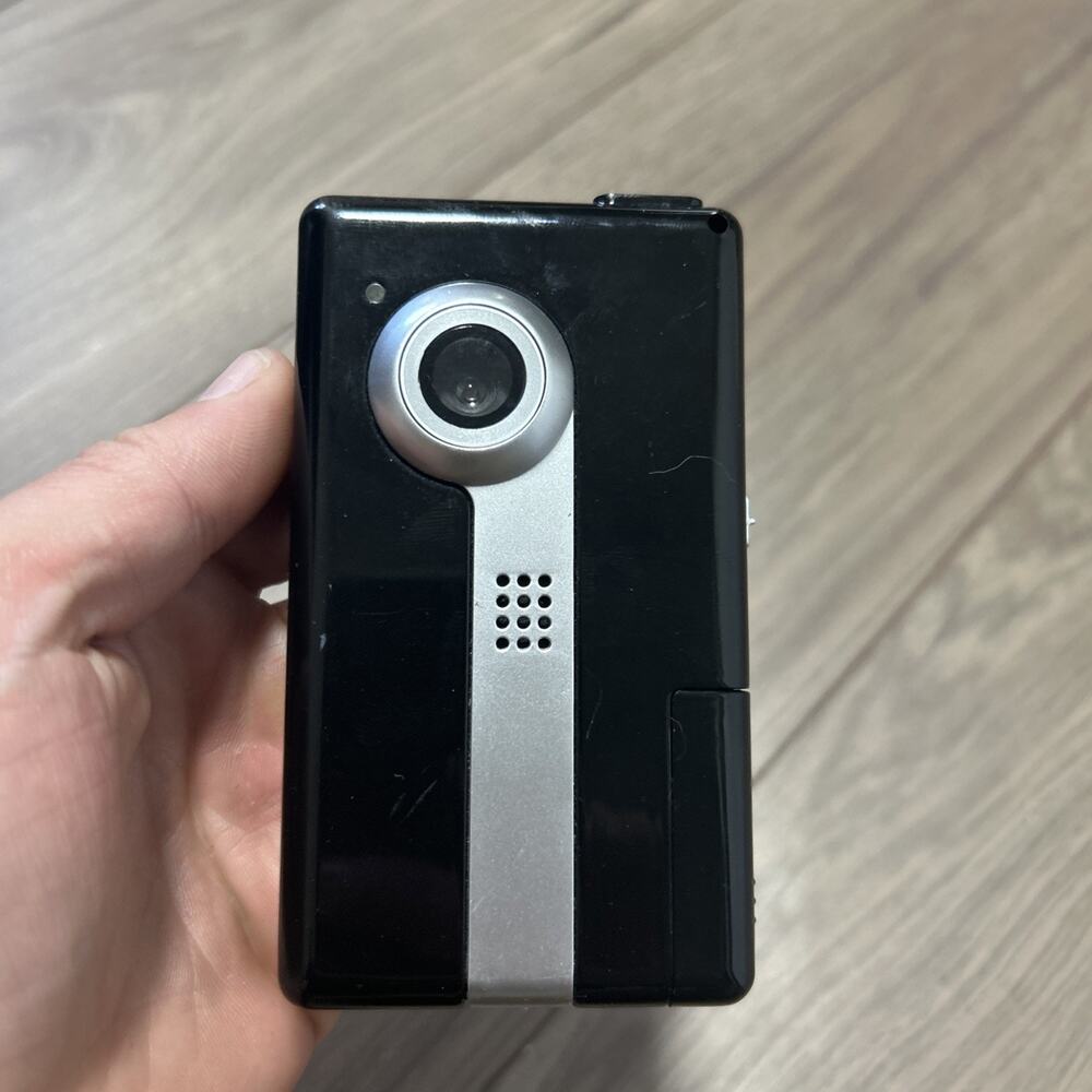 Shift Shift3 USB Pocket Video Recorder Camera 1hr REC Time 1GB Red PC/Mac WORKS